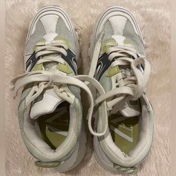 Zara Chunky Lace up Tennis Shoes - Picture 1 of 16